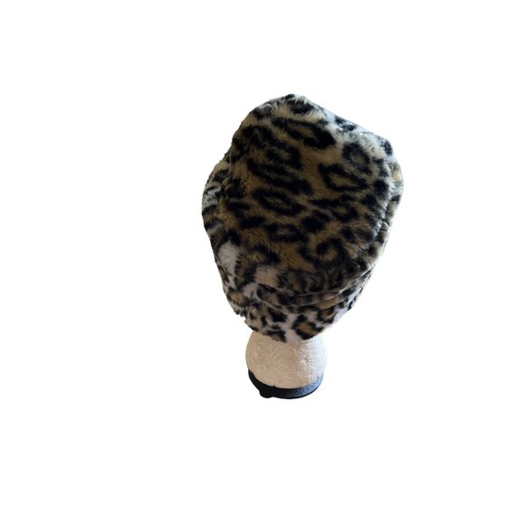 Tan black white faux fur leopard print bucket hat - Picture 3 of 8